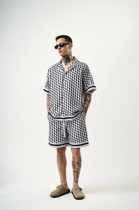 ENSEMBLE À MOTIF NOIR ET BLANC